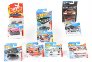 Lot 271 - HOT WHEELS (USA) (10)