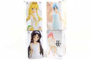 Lot 155 - BANPRESTO (JAPON) (4)