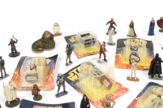 Lot 31 - DIVERS (40)