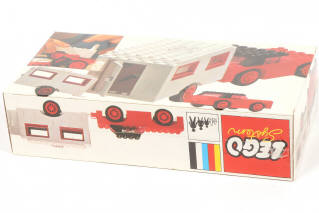 Lot 213 - LEGO (DANEMARK) (1)