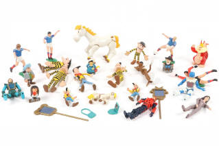Lot 172 - DIVERS (30)