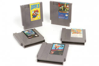 Lot 6 - NINTENDO (JAPON) (2)