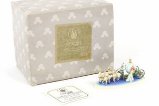 Lot 184 - DISNEY (USA) (1)