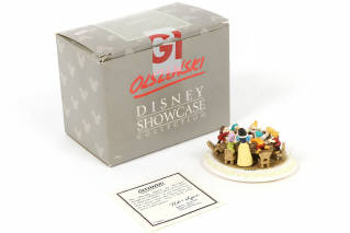 Lot 182 - DISNEY (USA) (1)