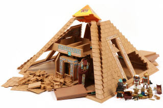Lot 228 - PLAYMOBIL (ALLEMAGNE) (1)