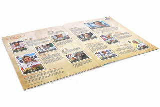 Lot 77 - PANINI (ITALIE) (1)