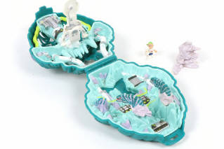 Lot 177 - BLUEBIRD TOYS (CHINE) (1)