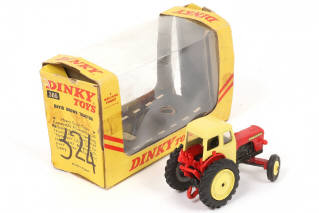 Lot 274 - DINKY TOYS (GB) (1)