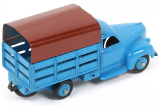 Lot 345 - DINKY TOYS (FRANCE) (1)