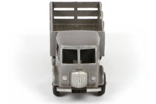 Lot 338 - DINKY TOYS (FRANCE) (1)