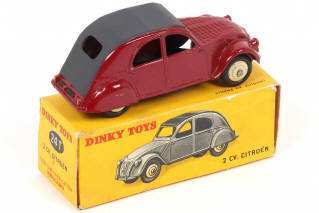 Lot 319 - DINKY TOYS (FRANCE) (1)