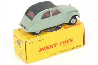 Lot 327 - DINKY TOYS (FRANCE) (1)
