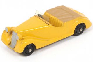 Lot 252 - DINKY TOYS (GB) (1)