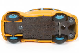 Lot 258 - DINKY TOYS (GB) (1)