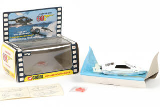 Lot 166 - CORGI TOYS (GB) (1)