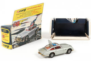 Lot 170 - CORGI TOYS (GB) (1)