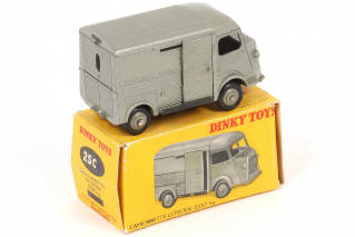 Lot 89 - DINKY TOYS (FRANCE) (1)