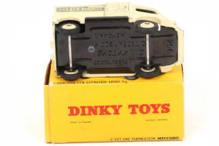 Lot 90 - DINKY TOYS (FRANCE) (1)