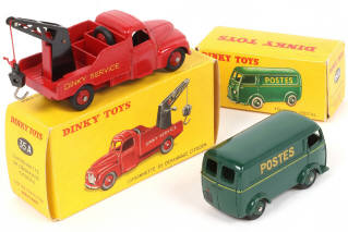 Lot 276 - DINKY TOYS (FRANCE) (2)