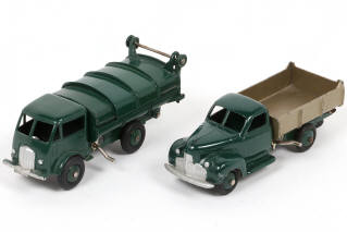 Lot 275 - DINKY TOYS (FRANCE) (2)