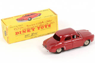 Lot 258 - DINKY TOYS (FRANCE) (1)
