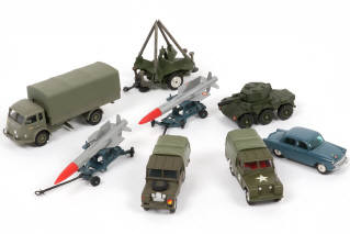 Lot 128 - CORGI TOYS (GB) (8)