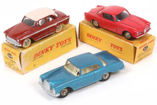 Lot 287 - DINKY TOYS (FRANCE) (3)