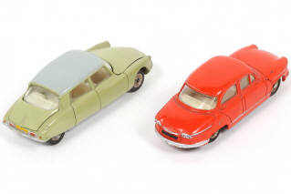 Lot 278 - DINKY TOYS (FRANCE) (2)