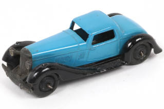 Lot 230 - DINKY TOYS (GB) (1)
