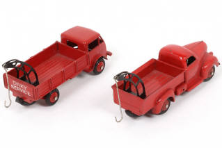 Lot 274 - DINKY TOYS (FRANCE) (2)