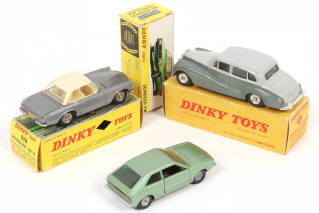 Lot 288 - DINKY TOYS (FRANCE) (3)