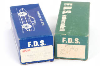 Lot 137 - DIVERS (6)