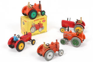 Lot 296 - DINKY TOYS (GB) (5)
