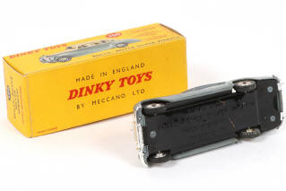 Lot 219 - DINKY TOYS (GB) (1)