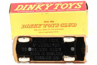 Lot 220 - DINKY TOYS (GB) (1)