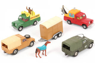 Lot 172 - CORGI TOYS (GB) (5)