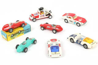 Lot 177 - CORGI TOYS (GB) (7)