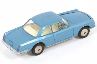Lot 138 - ASAHI-ATC MODEL PET (JAPON) (1)