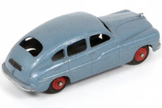 Lot 261 - DINKY TOYS (FRANCE) (1)