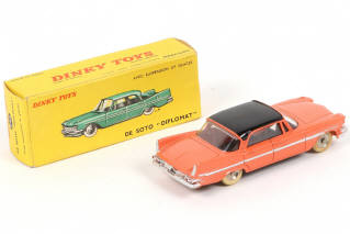 Lot 268 - DINKY TOYS (FRANCE) (1)