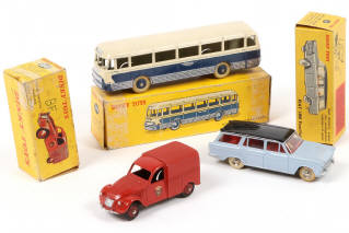 Lot 246 - DINKY TOYS (FRANCE) (3)