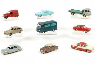 Lot 278 - DINKY TOYS (FRANCE) (9)