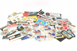 Lot 329 - DIVERS (50)