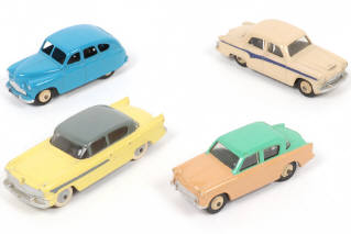Lot 252 - DINKY TOYS (GB) (4)