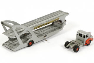 Lot 264 - DINKY TOYS (FRANCE) (1)