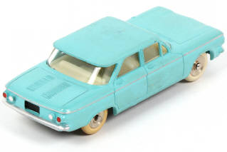 Lot 261 - DINKY TOYS (FRANCE) (1)