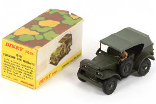 Lot 269 - DINKY TOYS (FRANCE) (3)