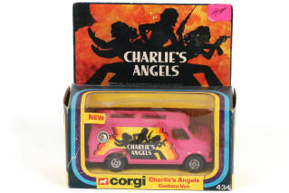 Lot 170 - CORGI TOYS (GB) (3)