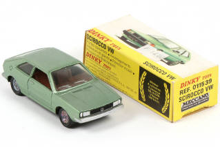 Lot 257 - DINKY TOYS (FRANCE) (1)