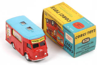 Lot 161 - CORGI TOYS (GB) (1)